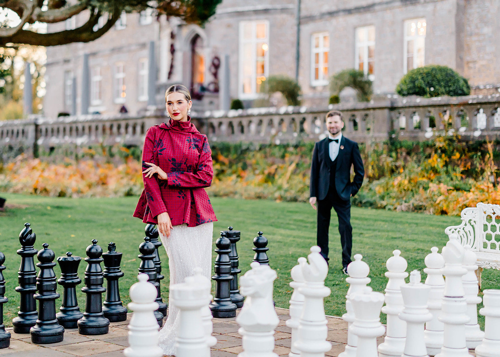 Elegant Solutions For Rainy Weddings: Waterproof Coats Every Bride Will Love