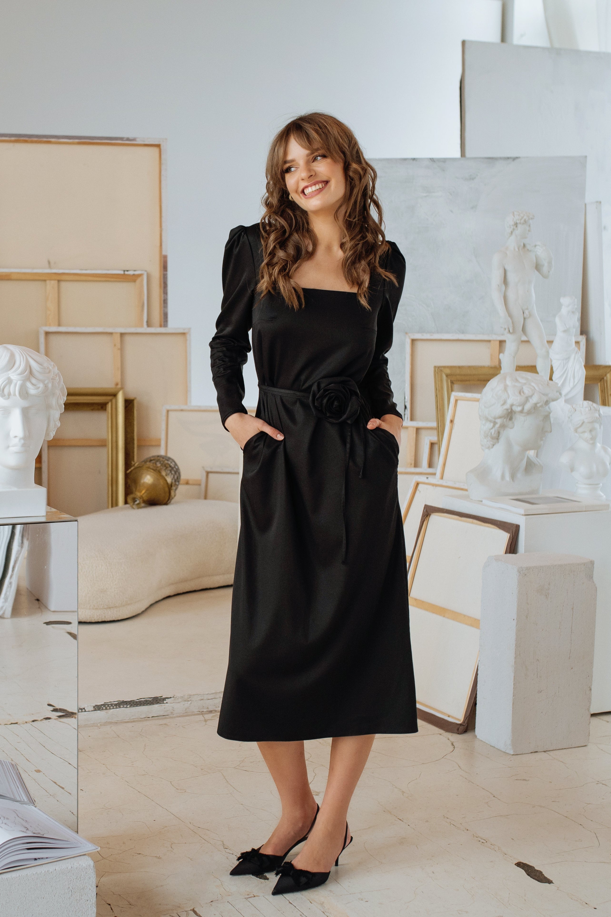 Backless Dress in Black