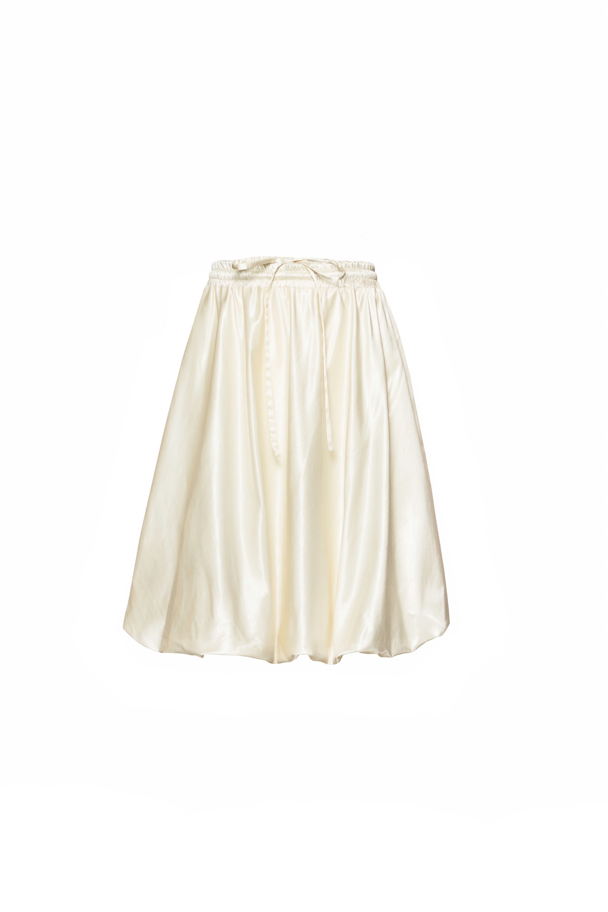 Off-white women’s knee-length balloon skirt with pockets, made from cotton and viscose, perfect as a standalone skirt or layered under dresses.