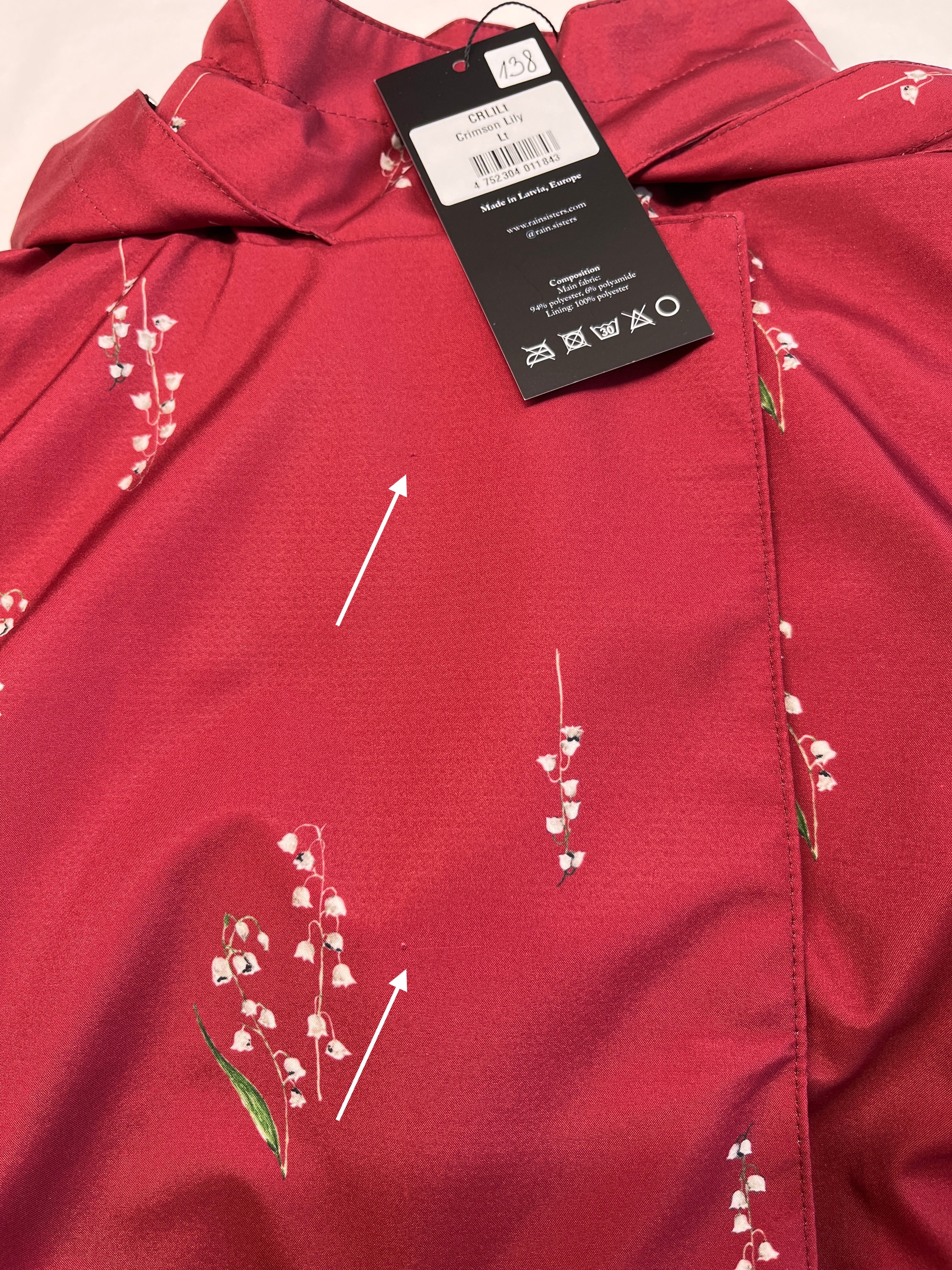 'Crimson Lily' coat in size L tall (with imperfection)