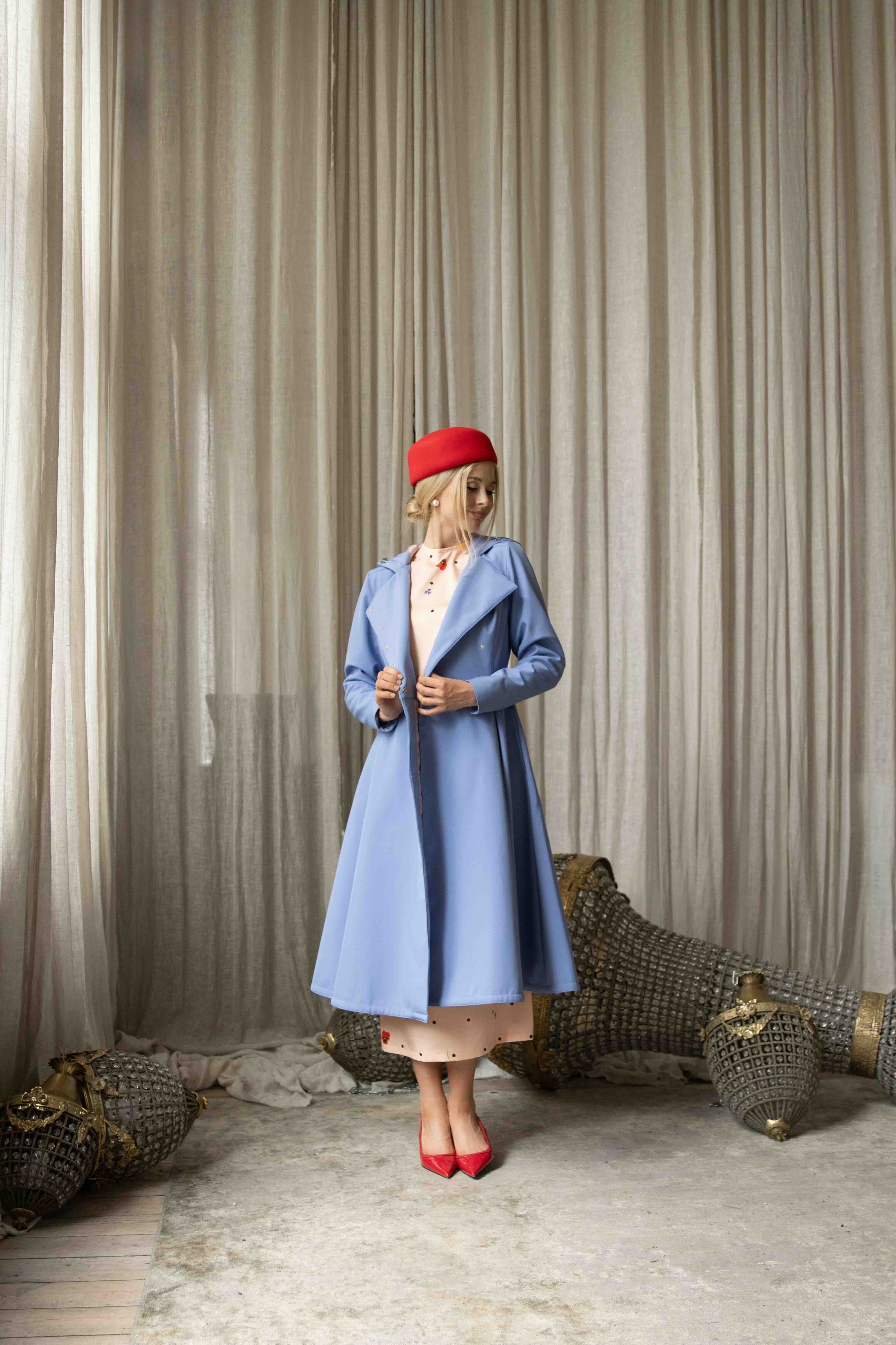 peach blossom with blue breeze coat.