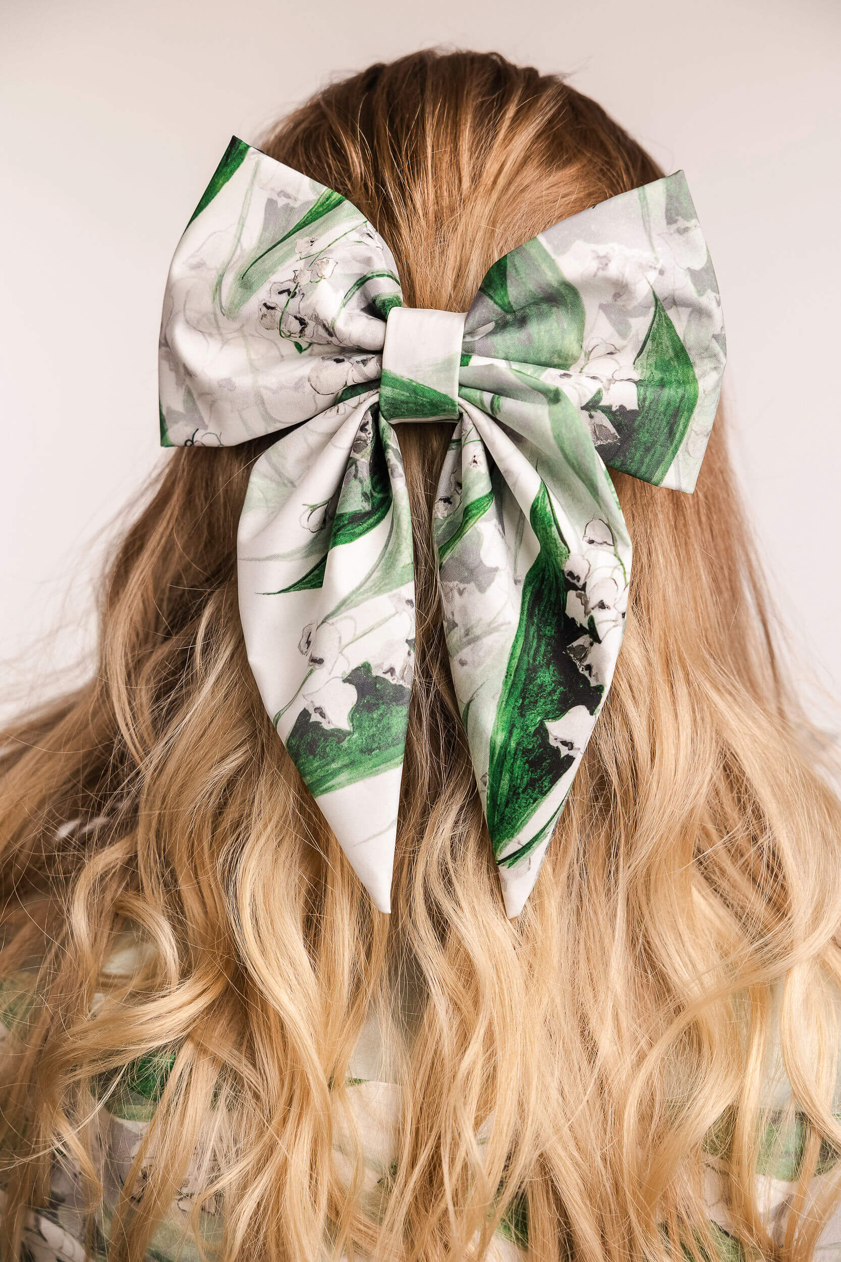 Hair Bow Clip I Whispers of May