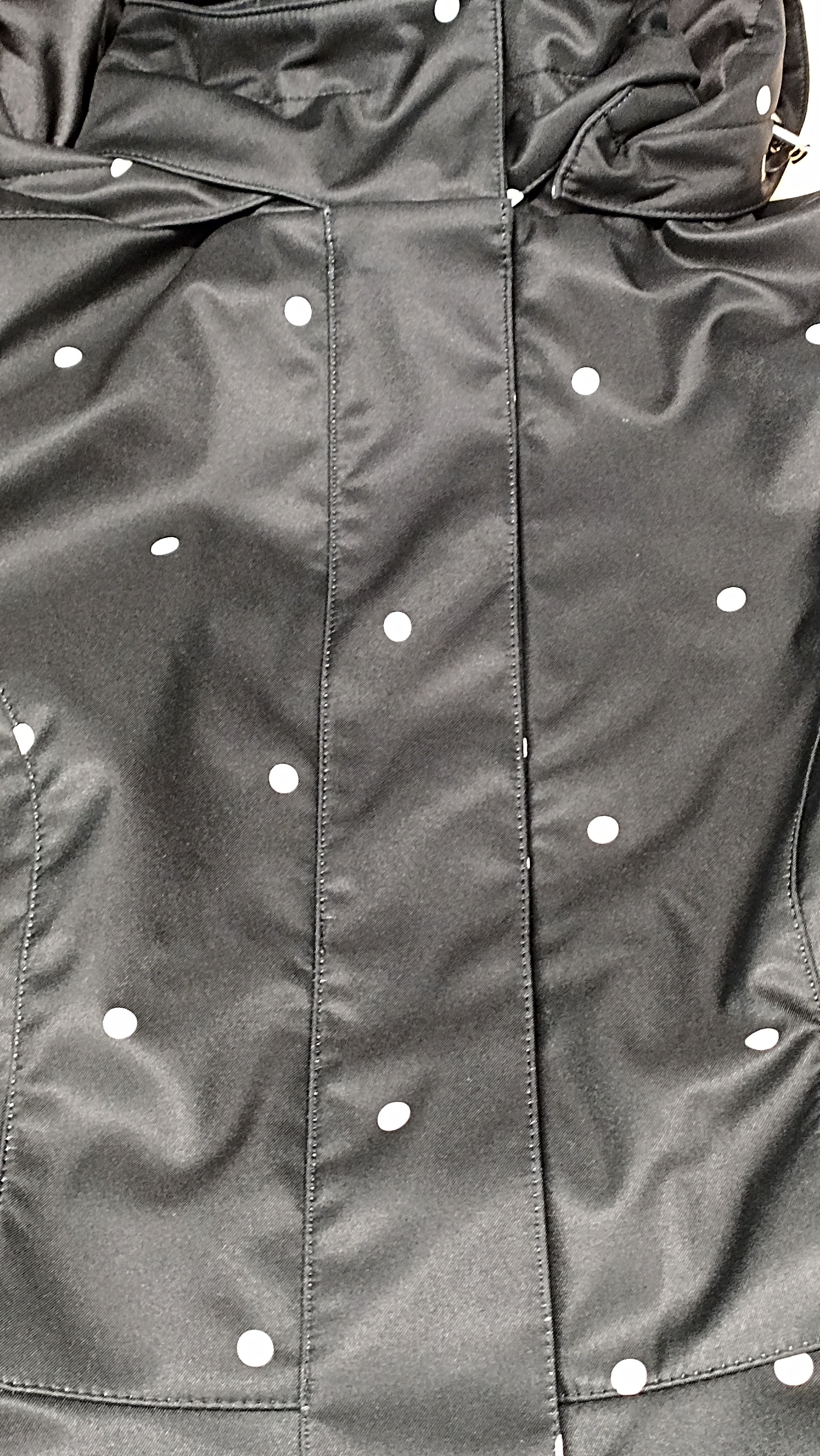 'Timeless Polka Dots' coat in size S tall (with imperfection)
