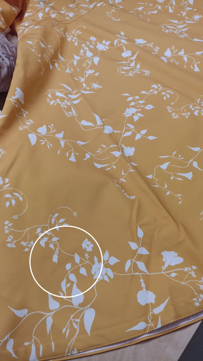'Majestic Yellow' coat in size L (with imperfection)