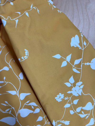 'Majestic Yellow' coat in size L (with imperfection)