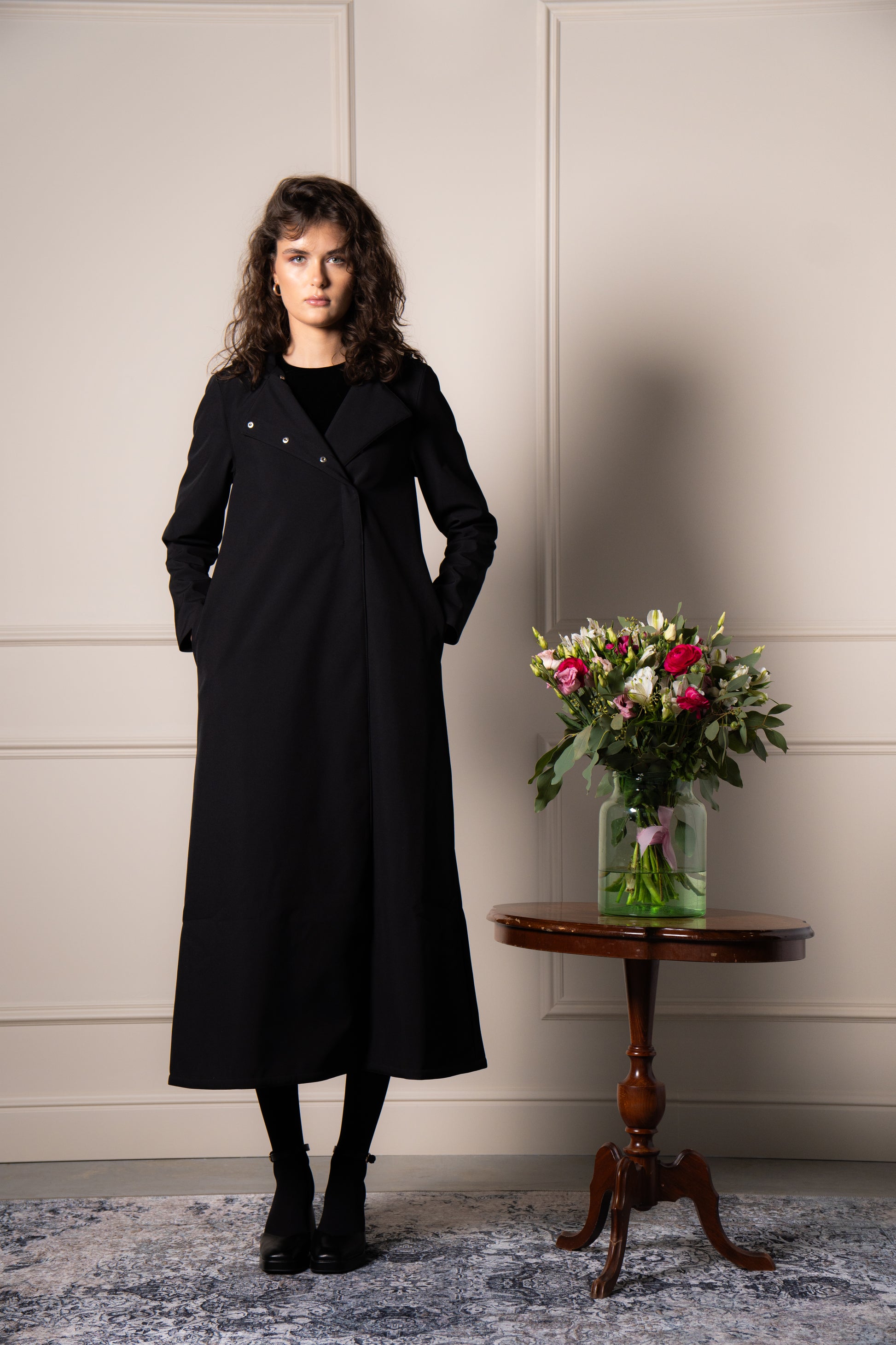 trapeze cut coat in black