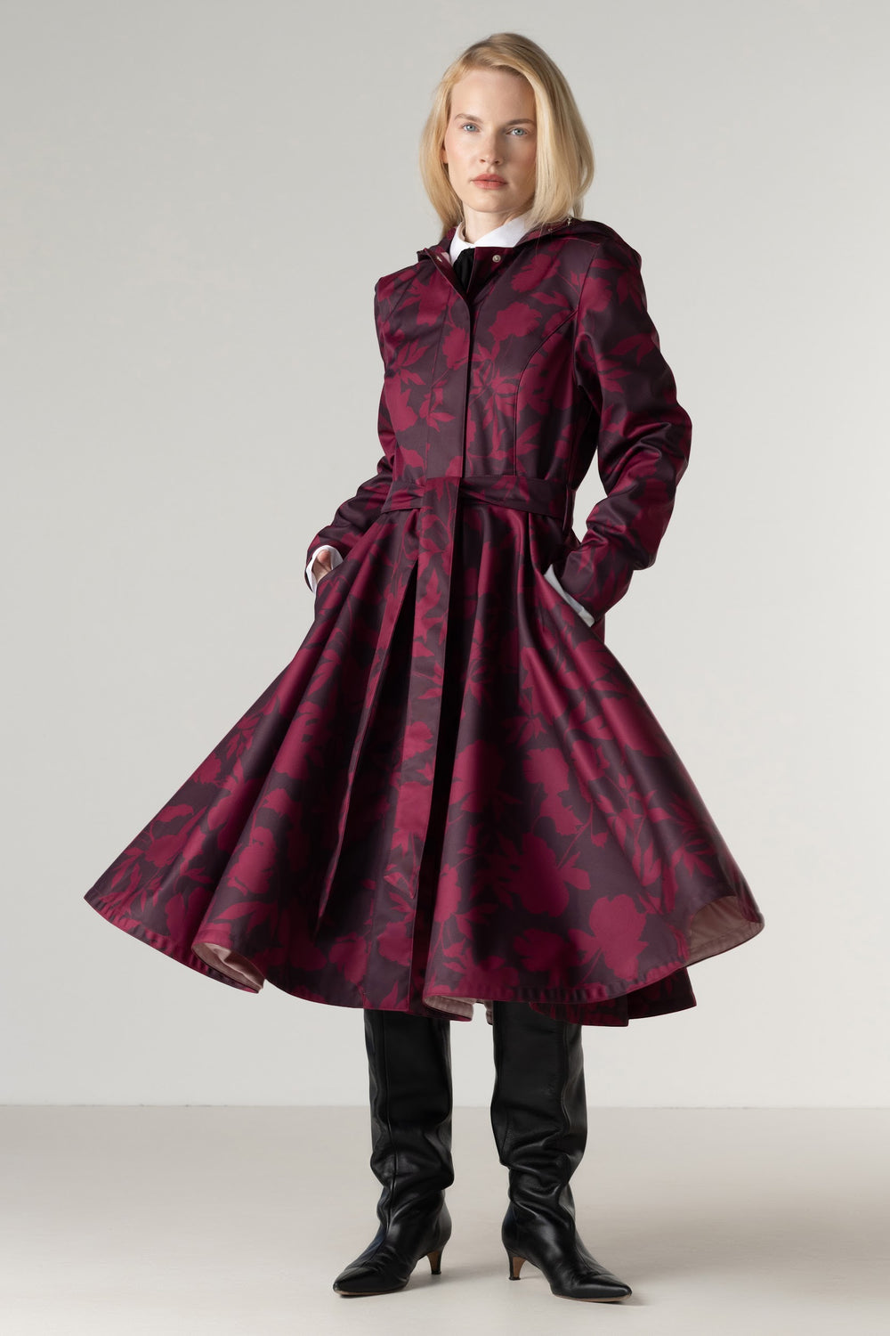 Peony Velvet burgundy floral waterproof coat