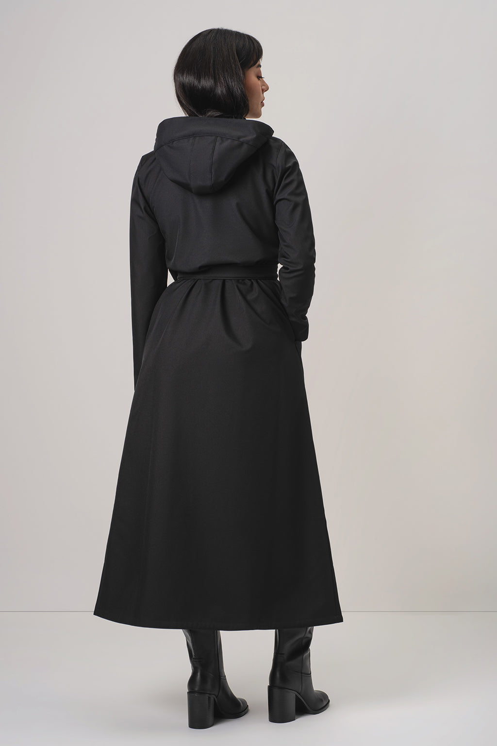 Double Breasted Coat with Trapeze Cut in Black | Black Classic