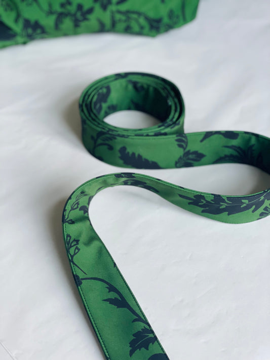 Green belt with black floral print | Forest Flower