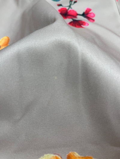 'Spring Bloom' coat in size M (with imperfection)