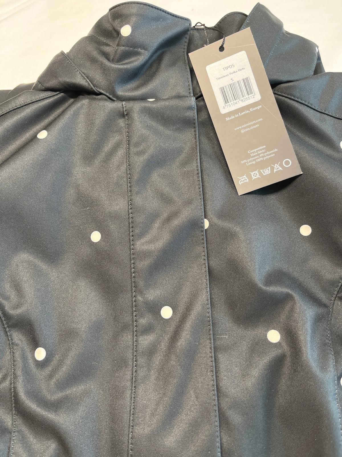 'Timeless Polka Dots' coat in size S (with imperfection)