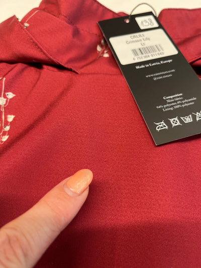 'Crimson Lily' coat in size L tall (with imperfection)