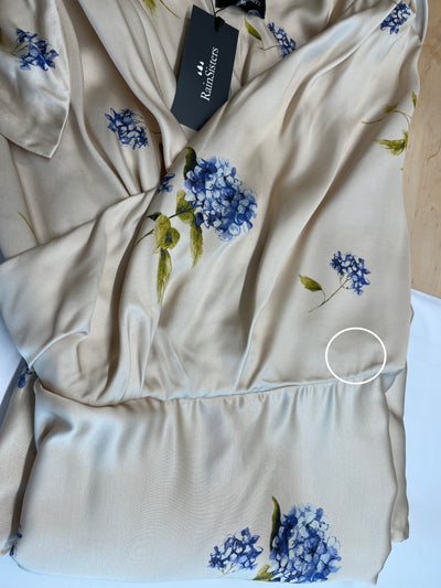 'Soft Embrace' dress in size 50