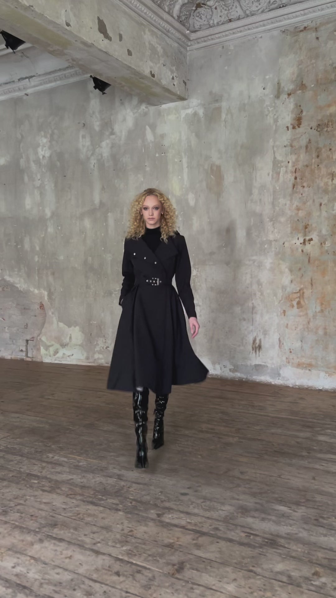 Double Breasted Trench Coat in Solid Black – RainSisters