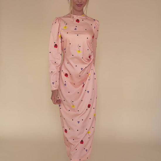 peach blossom dress in a movement