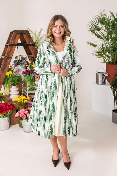 Feminine green waterproof spring trench coat