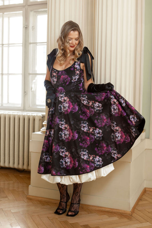 Velvet A-Line Dress with Tie Straps | Hortense in Love