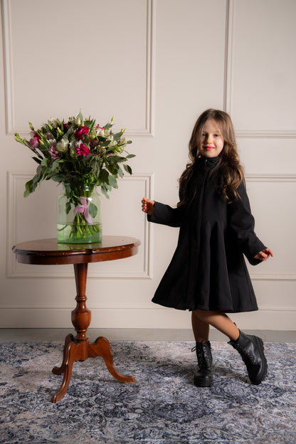 waterproof girl's coat in black color