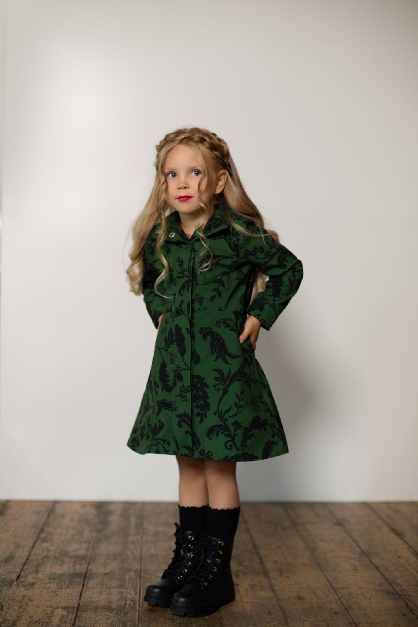 Hooded fitted and flared Forest Green Raincoat for Girls