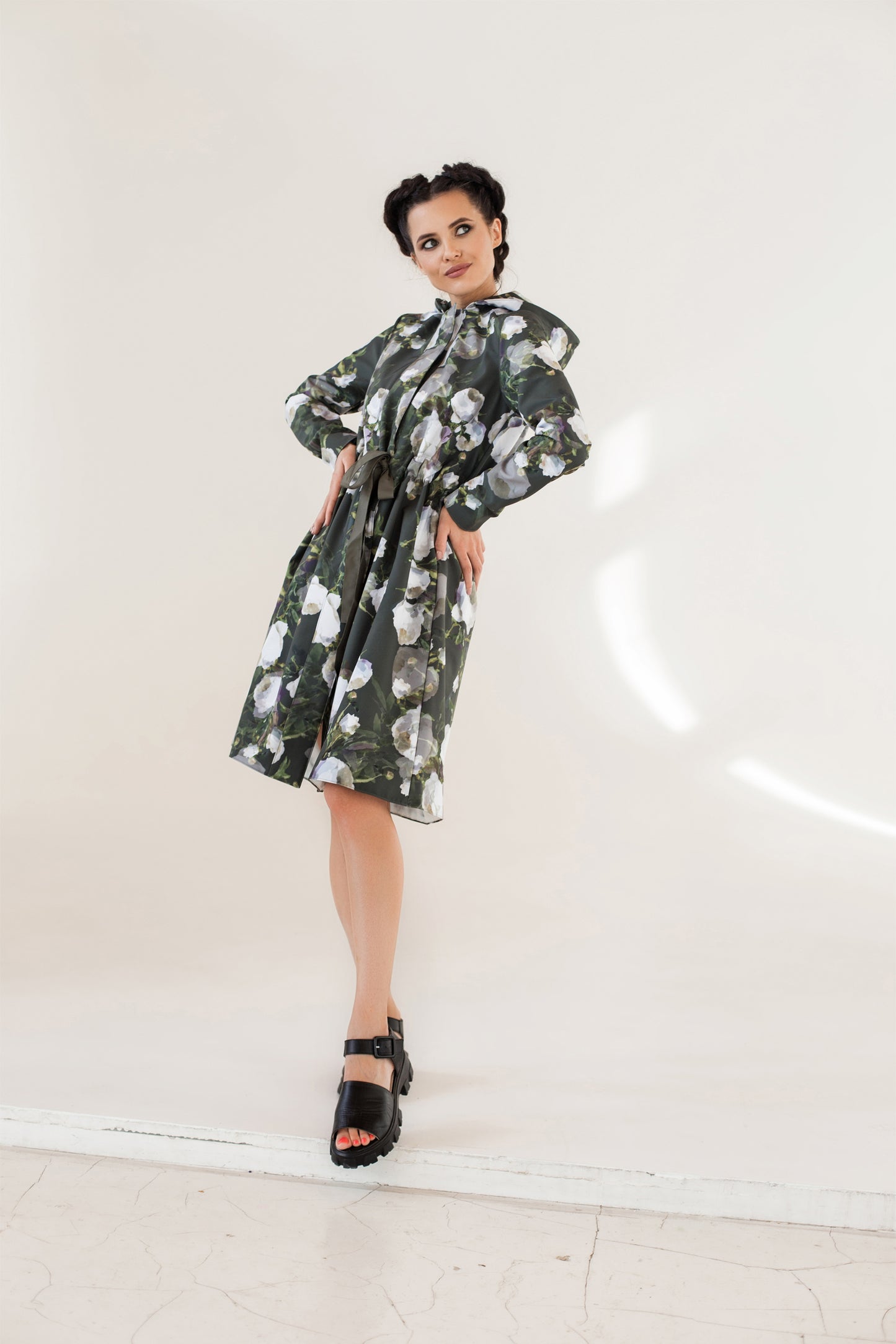 Waterproof Women's Belted Coat with White Peony Flower Print